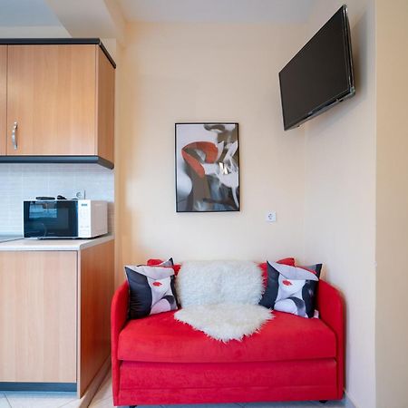 Attica Train Station 1 Bedroom 4 Pers Apartment 아테네 외부 사진